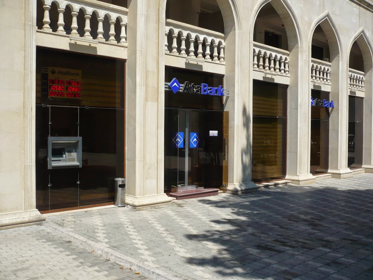 ​“AtaBank”ın aktivləri I yarımillikdə 5% artıb