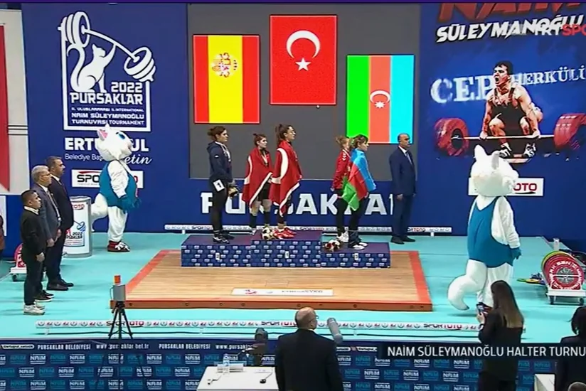 Azərbaycan ağırlıqqaldıranları xatirə turnirini 6 medalla başa vurublar