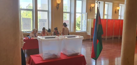 Məntəqə sədri seçicilərin fəallığını yüksək qiymətləndirib