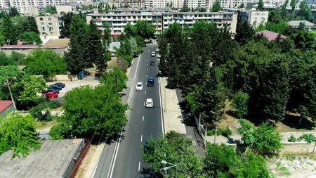 Bakının Əşrəf Yunusov və Ruhulla Axundov küçələri təmir olunub