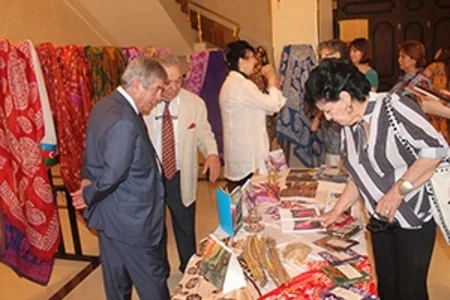 ​Özbəkistanda Azərbaycan kəlağayılarının təqdimatı keçirilib
