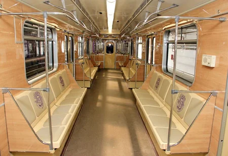 Bakı Metropoliteni xəttə ilk yubiley qatarını buraxıb - VİDEO