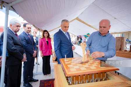 Naxçıvanda təşkil olunan festivalda 70 minə yaxın kitab sərgilənir