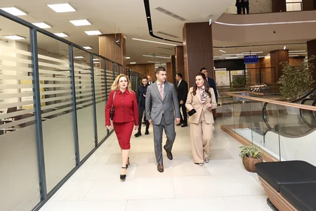 Şimali Kipr Prezidentinin xanımı Bakı KOB Evini ziyarət edib