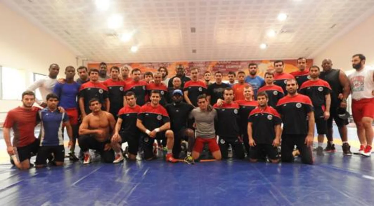 Azerbaijan unveils Greco-Roman wrestling squad for European Championships