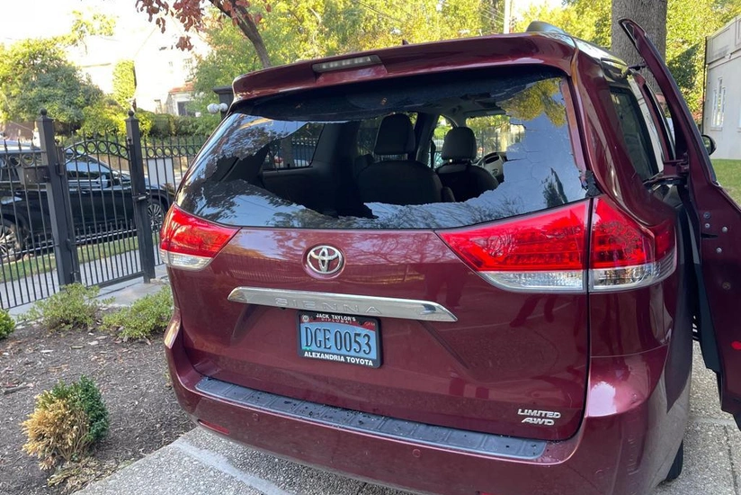 Unknowns open fire on Azerbaijani Embassy's official car in Washington