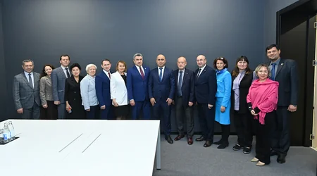 Tatarıstanın təhsil naziri Bakıda səfərdədir