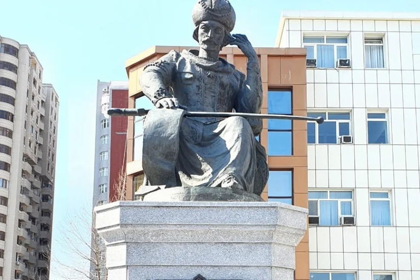 Xətainin heykəlinin köçürülmə səbəbi açıqlandı - FOTO