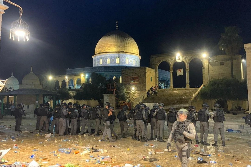 East Jerusalem clashes leave about 200 injured