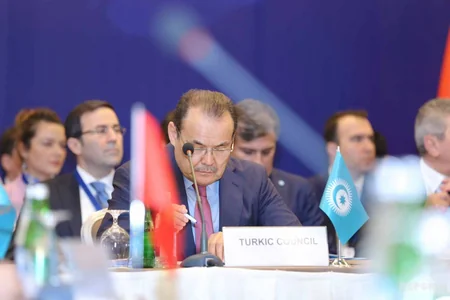 Azərbaycan və Türkiyə XİN başçıları Bakıda görüşdülər