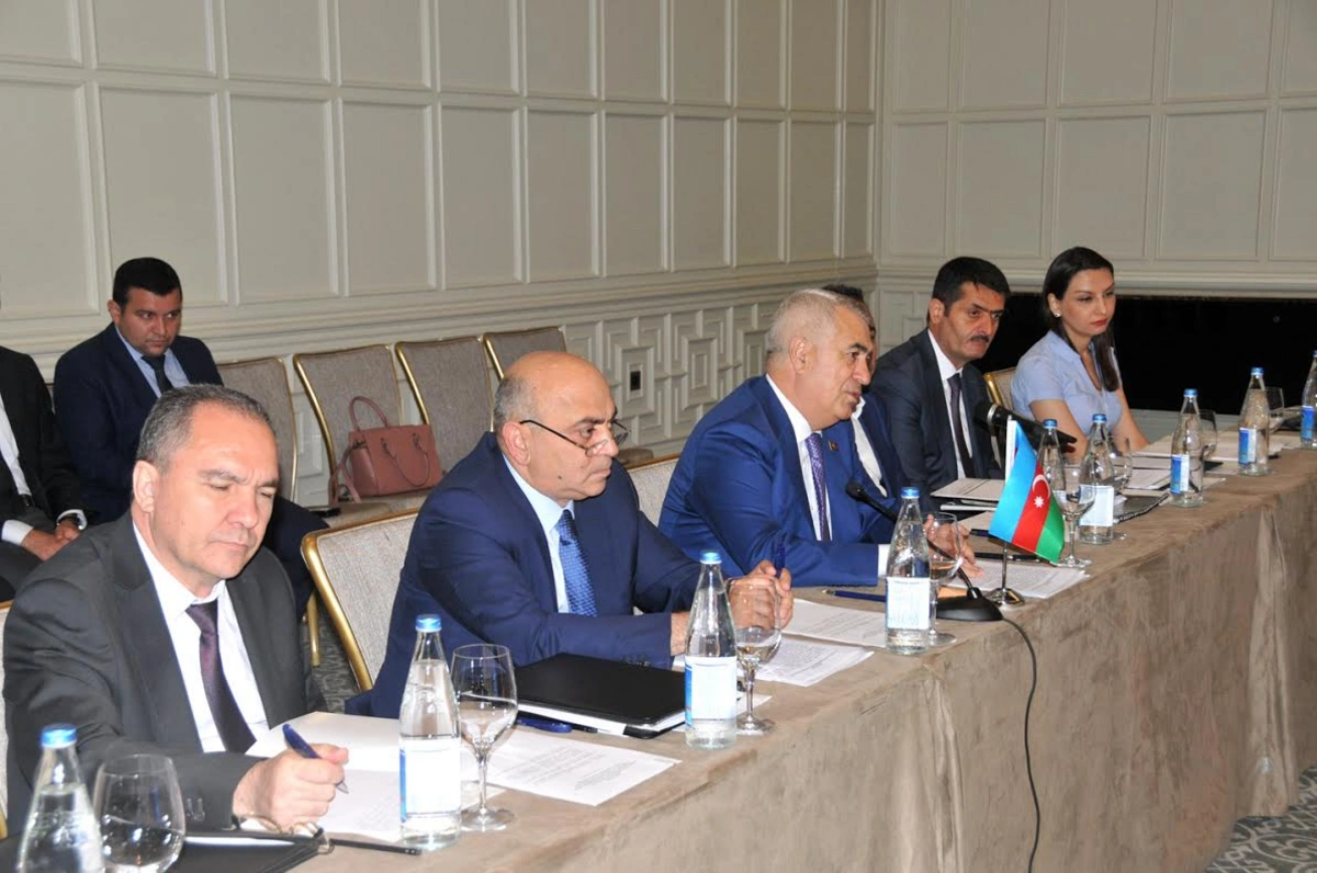 Azerbaijan, Iran and Russia ink a deal on railway construction