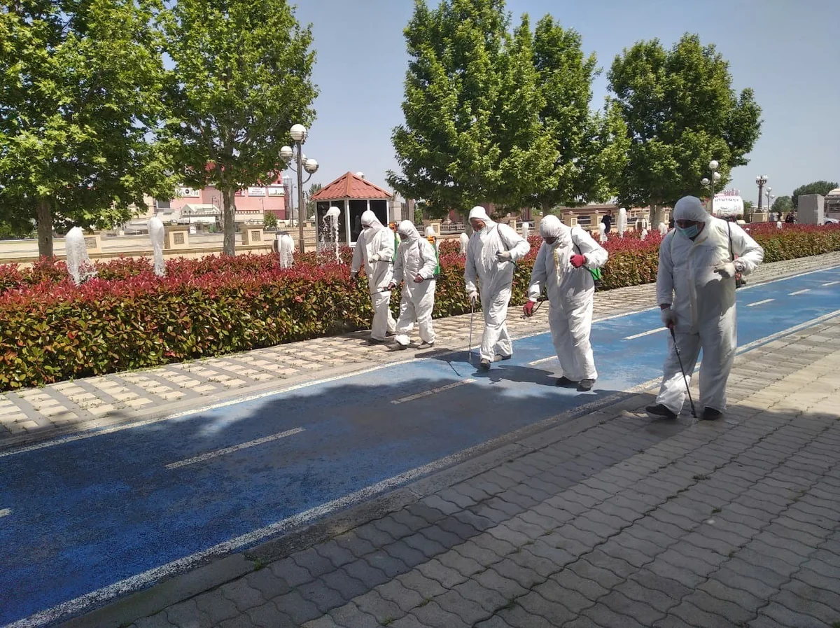 Gəncənin park və xiyabanları hazır vəziyyətə gətirilir