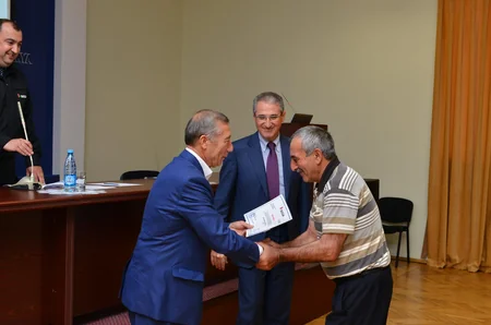 Azərikimyada Etilen-Polietilen Zavodunda aparılmış təmirin nəticələrinə həsr olunmuş müşavirə keçirilib