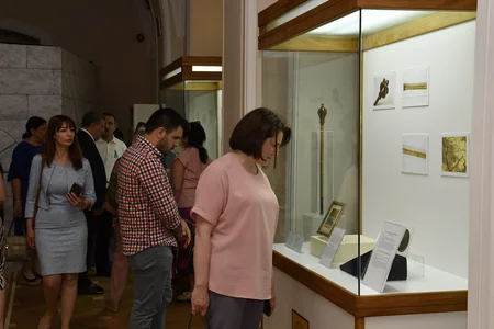 Pənahəli xan Cavanşirin başdaşı bərpadan sonra ilk dəfə nümayiş olunub