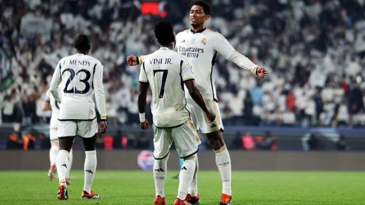 Реал разгромил Барселону и стал обладателем Суперкубка Испании