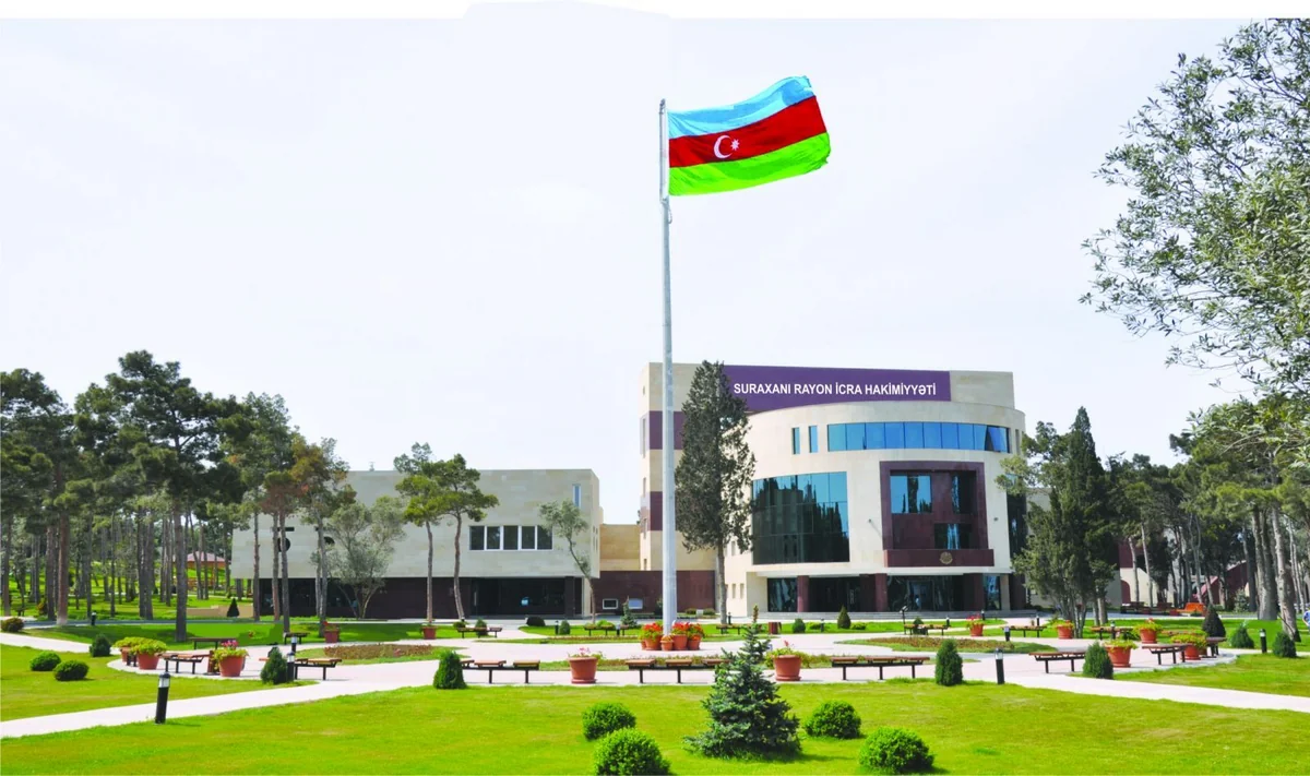 Suraxanı Rayon İcra Hakimiyyətində yeni kadr təyinatları olub, daha 2 nəfər işdən çıxarılıb