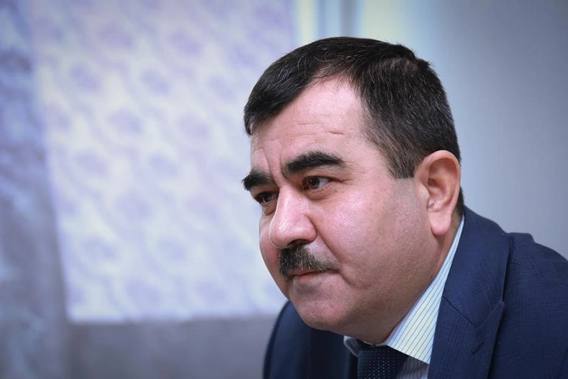 Editor-in-chief of 20-year-old 'Sharg': We try to publish our newspaper in a better format