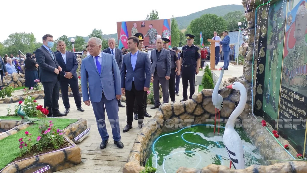 Qubada Şəhidlər xatirə-kompleksinin açılışı olub