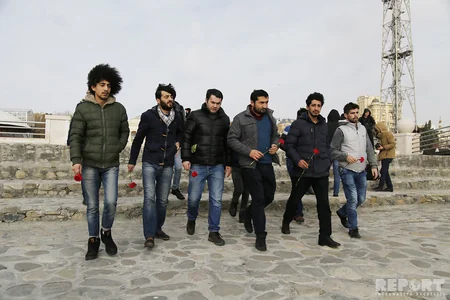 Bakıda “Günəşli” yatağında həlak olan və itkin düşən neftçilərin xatirəsi anılır - FOTOREPORTAJ