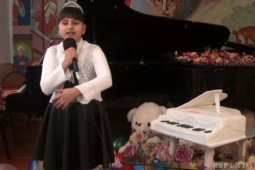 Salyanda 10 yaşlı pianoçu qızın solo konserti keçirilib - FOTO