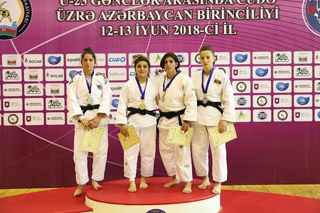 Gənclərin cüdo üzrə Azərbaycan birinciliyində ilk qaliblər məlum olub