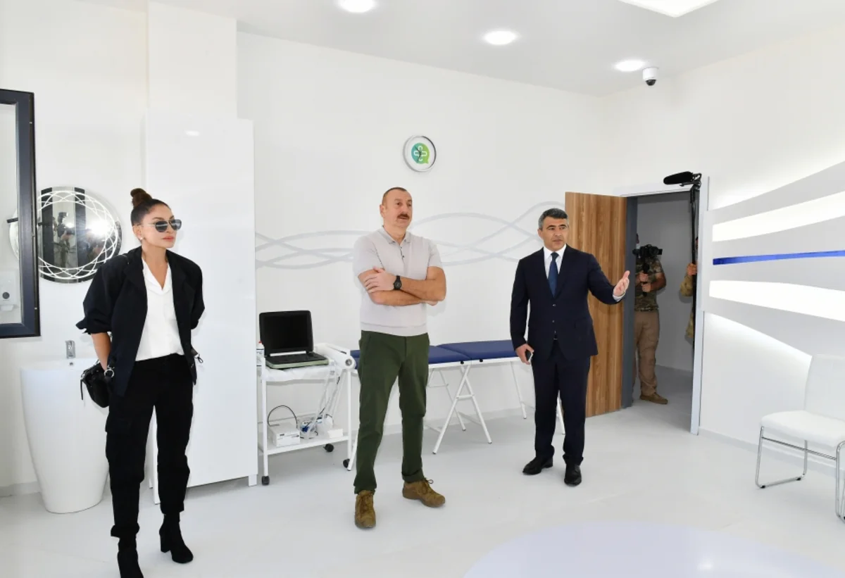 Dövlət başçısı və birinci xanım Zəngilanda azərbaycanlı həkimlərlə videobağlantı vasitəsilə söhbət ediblər