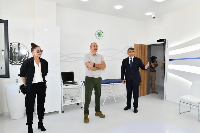Dövlət başçısı və birinci xanım Zəngilanda azərbaycanlı həkimlərlə videobağlantı vasitəsilə söhbət ediblər