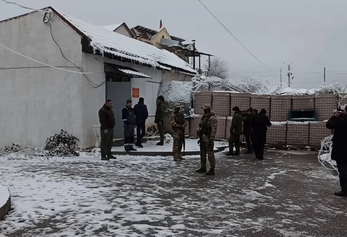 Встреча представителей госструктур Азербайджана с миротворцами в Ходжалы прошла конструктивно