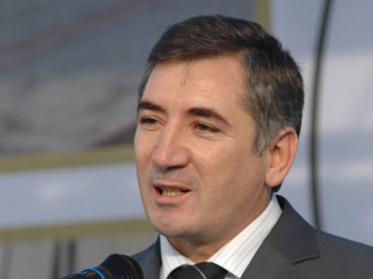 Nuşirəvan Məhərrəmli Almaniyada səfərdədir