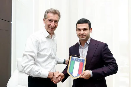 AMF-nin fəxri prezidenti federasiya rəhbərləri ilə görüşüb