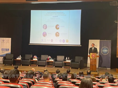 İstanbulda Vətən müharibəsi zamanı Azərbaycana qarşı təzyiqlər adlı seminar keçirilib