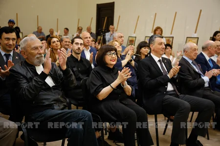 Tbilisidə Nizami Gəncəviyə həsr olunan tədbir keçirilib, tanınmış gürcü xadimlər təltif edilib