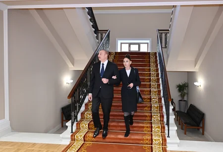 Prezident və birinci xanım Bakıda Uşaq-Gənclər İnkişaf Mərkəzində yaradılan şəraitlə tanış olublar