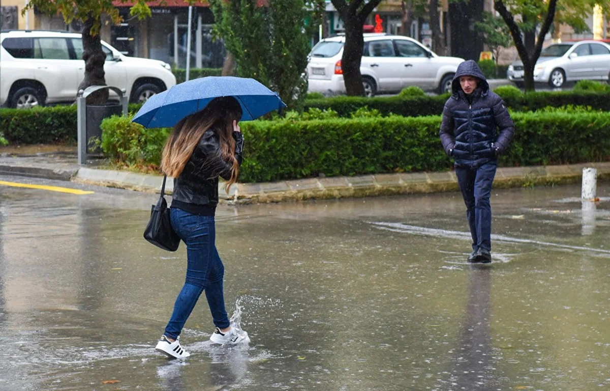 Bu gün Bakıda və Abşeronda leysan xarekterli yağışın davam edəcəyi ehtimalı var
