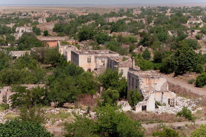 Ermənilərin ərazilərimizdəki dağıntıları Kolumbiya mətbuatında