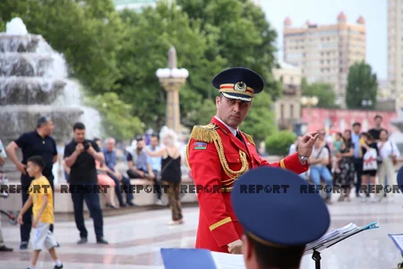 Bakıda hərbi orkestrlərin çıxışları maraqla qarşılanıb