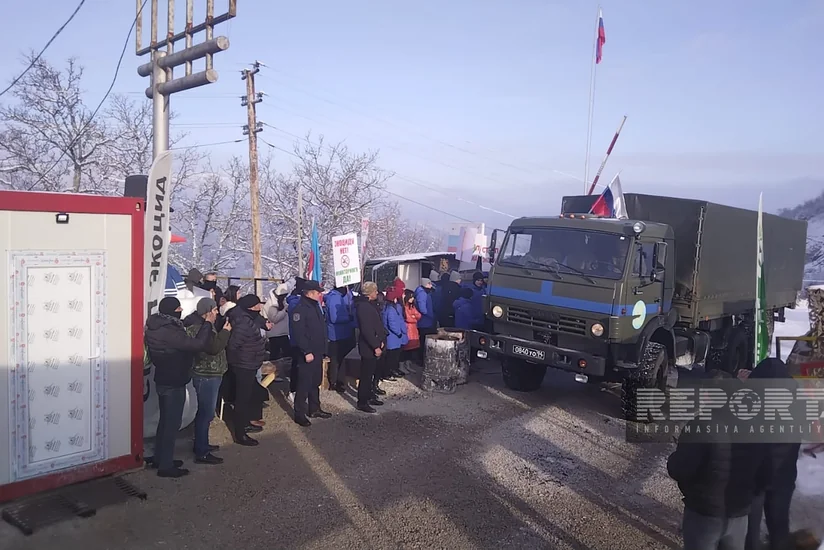 Total of 23 vehicles of Russian peackeepers use Khankandi-Lachin road freely - VIDEO – UPDATED