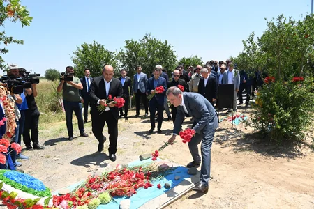Diplomatik xidmət orqanları rəhbərləri Ağdamın dirçəlişi tədbirində iştirak ediblər