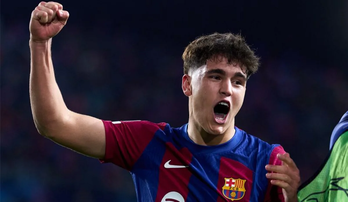 Barselona futbolçusu ilə müqavilə müddətini uzadıb
