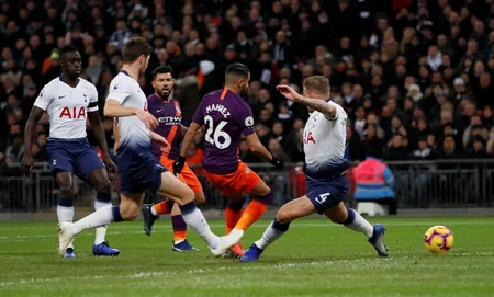 Tottenhem öz meydanında Mançester Sitiyə məğlub olub