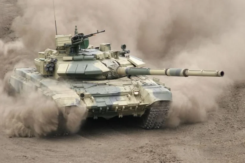 Россия завершит поставку Азербайджану танков Т-90С в начале 2015 года