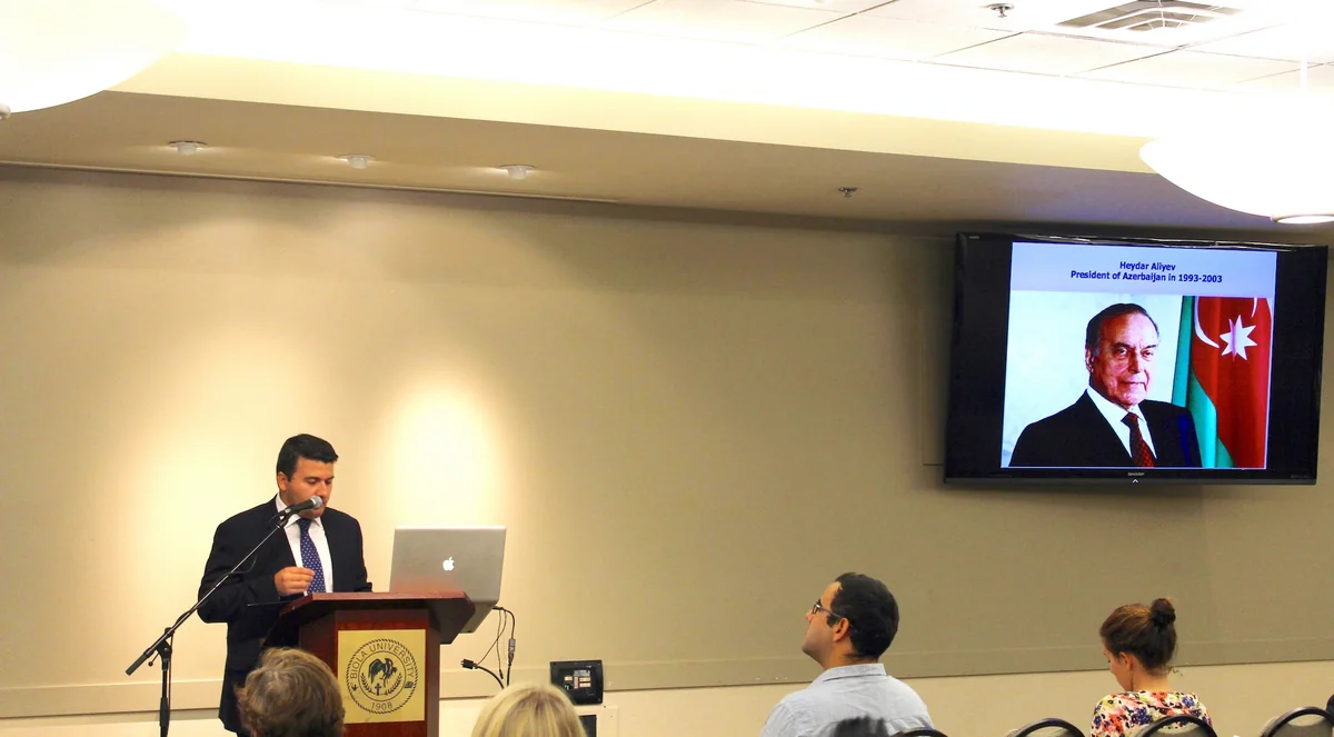 Azerbaijani Consul General delivered a speech in Los Angeles