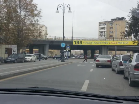 Bakı yollarında hərəkət qaydaları dəyişdirilir - FOTO