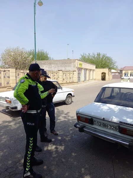 Biləsuvarda 14 sürücü inzibati məsuliyyətə cəlb edilib  