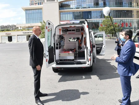 Prezidentin tapşırığı ilə Azərbaycana yeni təcili tibbi yardım avtomobilləri gətirilib 