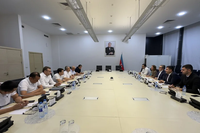 Özbəkistan şirkətlərinin Azərbaycanda investisiya layihələri reallaşdırması müzakirə edilib