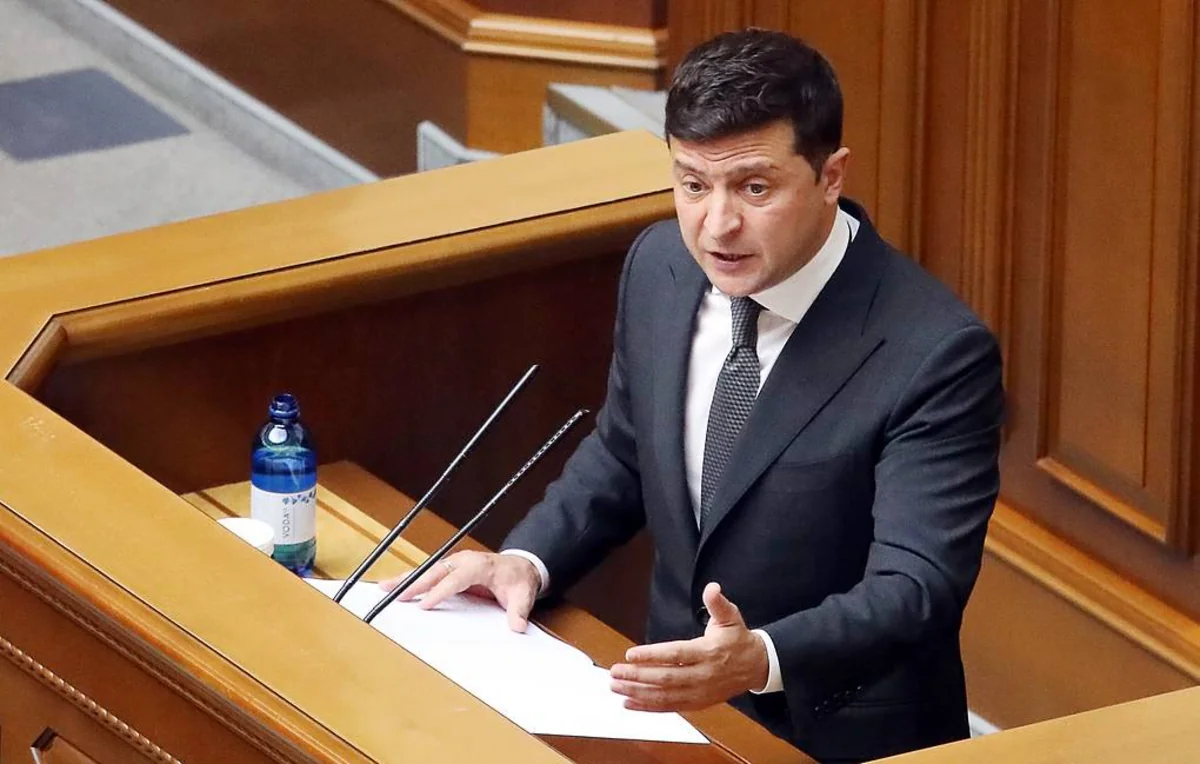 Zelensky invites Putin to meet in Donbas