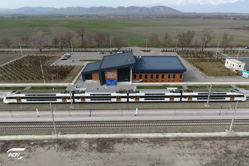 Bakı-Qəbələ-Bakı marşrutu üzrə həftəsonu qatar reyslərinin sayı artırılıb