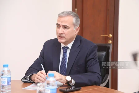 “Laçın-Xankəndi yolu ətrafında yaranmış mübahisələr” adlı ingilis dilində hesabat hazırlanıb