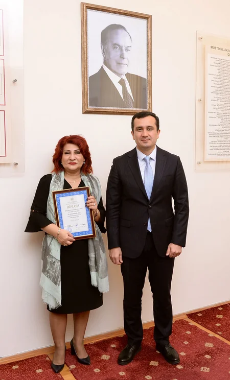 Bakıda “Ən yaxşı məktəb saytı” müsabiqəsinin qalibləri mükafatlandırılıb
